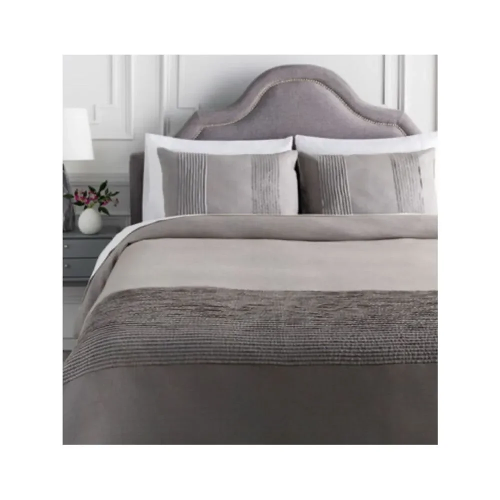 650$ New SURYA Upton Metallic Collection Linen Duvet Set Full/Queen